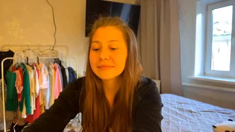 Eshly online show from June 2026 12:44:02 PM