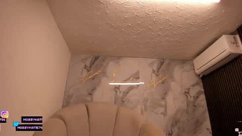 Im Katherine but call me Kate  online show from February 2026 12:00:01 PM