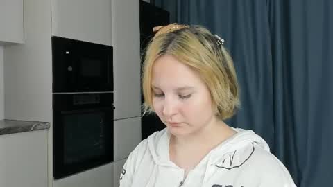 Kate online show from July 2026 06:51:02 PM