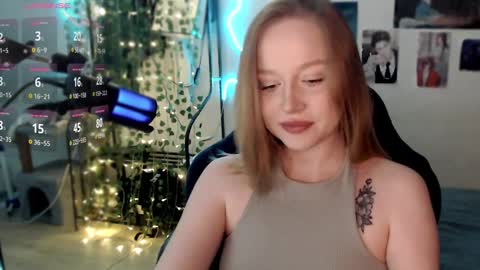 Snapshot of katerinaxvold chatting on February 2025 09:28:01 PM Lisa online show from February 2025 09:28:01 PM