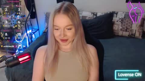 Snapshot of katerinaxvold chatting on October 2025 01:00:02 AM Lisa online show from October 2025 01:00:02 AM