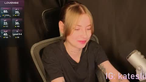 Snapshot of kateslil chatting on April 2026 04:35:02 AM Kate online show from April 2026 04:35:02 AM