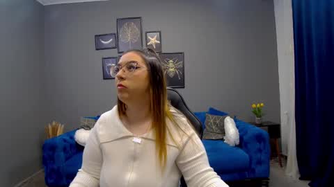 Snapshot of katewalker_ chatting on January 2025 06:14:01 PM Kate online show from January 2025 06:14:01 PM