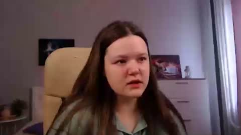 Snapshot of katexcutie chatting on March 2025 08:05:01 AM KateXCutie online show from March 2025 08:05:01 AM