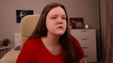 Snapshot of katexcutie chatting on March 2025 02:29:01 PM KateXCutie online show from March 2025 02:29:01 PM