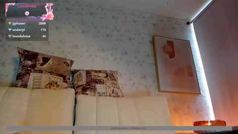 Kathee Saenz online show from February 2025 07:59:02 PM