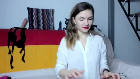 Katherine online show from February 2025 04:05:02 PM