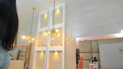  KATHIA  online show from December 2025 12:11:02 PM