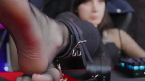 Snapshot of kathleen_frost chatting on December 2024 10:30:01 AM kathleen_frost online show from December 2024 10:30:01 AM