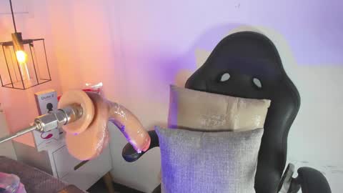 Snapshot of kathy_naughty1 chatting on December 2024 02:57:01 PM Khaty online show from December 2024 02:57:01 PM