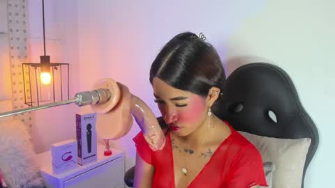 Snapshot of kathy_naughty1 chatting on January 2025 03:12:02 PM Khaty online show from January 2025 03:12:02 PM