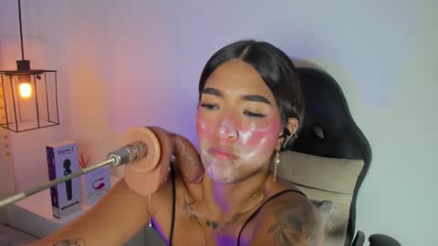 Snapshot of kathy_naughty1 chatting on January 2025 06:01:02 PM Khaty online show from January 2025 06:01:02 PM