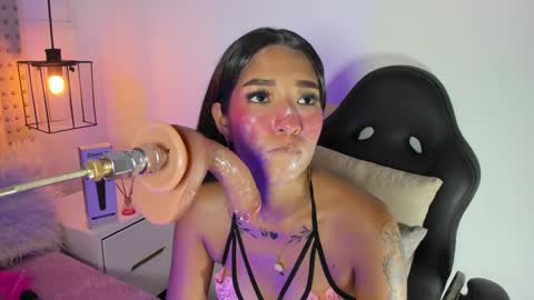 Snapshot of kathy_naughty1 chatting on January 2025 06:17:02 PM Khaty online show from January 2025 06:17:02 PM