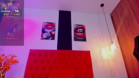 Snapshot of kathy_sc chatting on December 2024 01:48:02 AM Kate 3 - INSTAGRAM Kathy sc94 online show from December 2024 01:48:02 AM