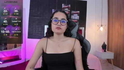 Snapshot of kathy_sc chatting on February 2025 10:15:02 PM Kate 3 - INSTAGRAM Kathy sc94 online show from February 2025 10:15:02 PM