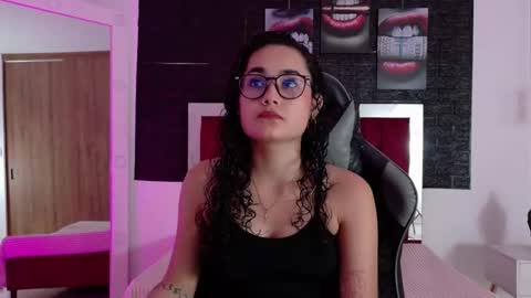 Snapshot of kathy_sc chatting on September 2025 08:32:02 PM Kate 3 - INSTAGRAM Kathy sc94 online show from September 2025 08:32:02 PM