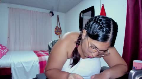 Kathye online show from October 2025 02:56:02 AM