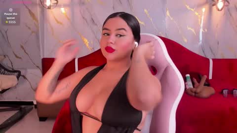 Katia online show from February 2026 06:37:01 PM