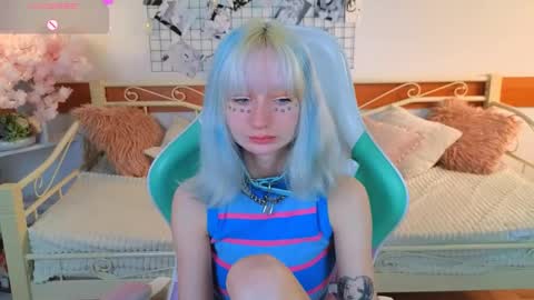 Katia  online show from April 2026 05:21:01 AM