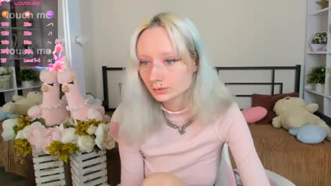 Katia  online show from May 2026 05:14:02 AM