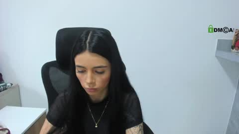Katia  online show from April 2026 05:19:02 PM