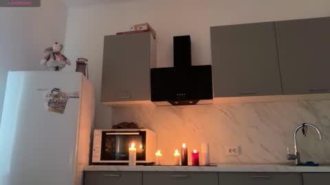 Snapshot of katie________ chatting on October 2025 10:38:01 AM Katienext stream online show from October 2025 10:38:01 AM