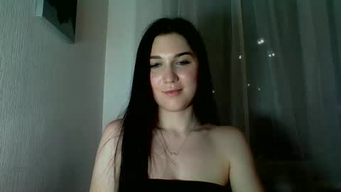 katie_foxi online show from May 2026 07:45:02 PM