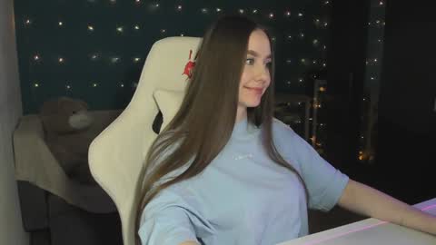 Snapshot of katie_taylorr chatting on December 2024 02:36:02 AM Katie online show from December 2024 02:36:02 AM