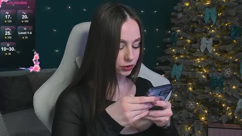 Snapshot of katie_taylorr chatting on January 2025 12:35:02 AM Katie online show from January 2025 12:35:02 AM