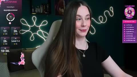 Snapshot of katie_taylorr chatting on November 2025 10:10:02 PM Katie online show from November 2025 10:10:02 PM