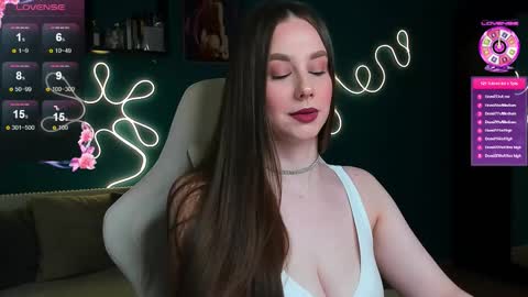 Snapshot of katie_taylorr chatting on November 2025 10:36:02 PM Katie online show from November 2025 10:36:02 PM