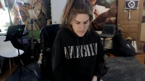 Katie online show from February 2025 03:39:02 AM