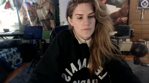 Katie online show from March 2025 04:02:02 AM