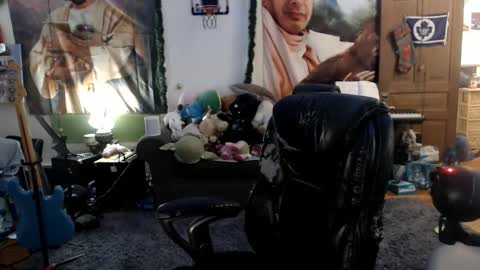 Katie online show from May 2026 04:10:02 AM