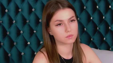 Snapshot of katiereeves chatting on October 2025 05:24:02 PM katiereeves online show from October 2025 05:24:02 PM