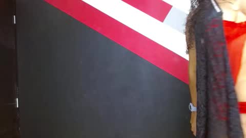 Snapshot of katiuska_xxx chatting on December 2025 06:04:01 PM Katiuska online show from December 2025 06:04:01 PM