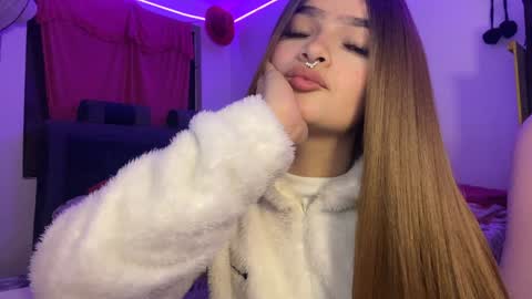 Katleen. online show from December 2024 04:58:02 AM