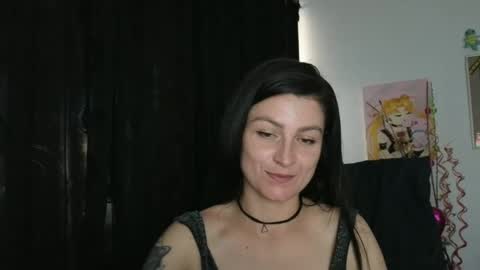 katalina online show from October 2025 10:29:01 PM