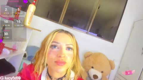 lucyfx69   INSTAGRAM online show from February 2025 04:35:02 AM