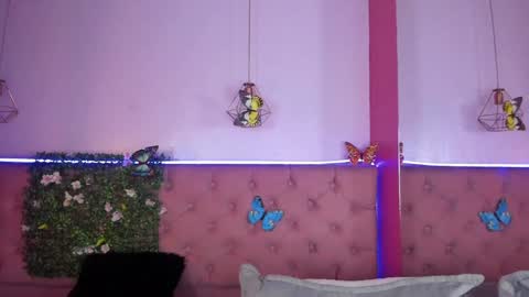 .... Katniss .... online show from January 2025 06:12:02 PM