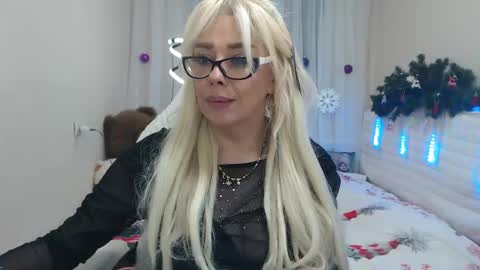 katrinacharm online show from December 2025 02:37:01 PM