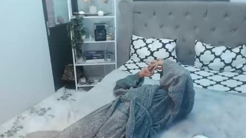 katrinadestroyer online show from May 2026 01:44:02 AM