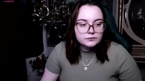 Snapshot of katrinclub chatting on September 2025 04:33:02 PM Katrin online show from September 2025 04:33:02 PM