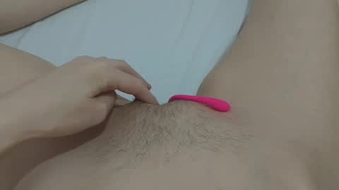 Snapshot of katrinna_arinna chatting on January 2025 06:44:01 PM katrina dont forget to give me thumbs up online show from January 2025 06:44:01 PM