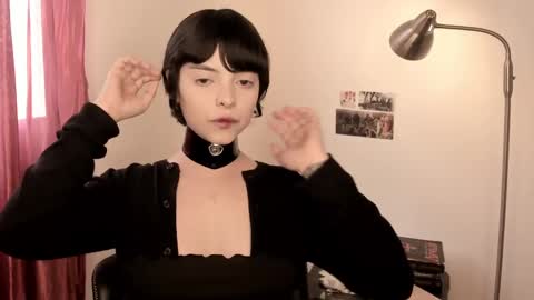 Snapshot of katsurotaro chatting on February 2025 05:50:01 PM katsuro online show from February 2025 05:50:01 PM