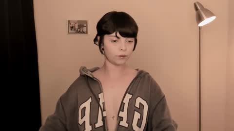 Snapshot of katsurotaro chatting on November 2025 10:04:01 PM katsuro online show from November 2025 10:04:01 PM