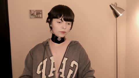 Snapshot of katsurotaro chatting on November 2025 09:36:02 PM katsuro online show from November 2025 09:36:02 PM