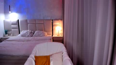 Snapshot of kattelovelyy chatting on March 2025 12:59:02 AM GoddessKateline online show from March 2025 12:59:02 AM