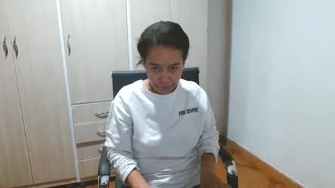 katticloos online show from April 2026 10:16:02 AM