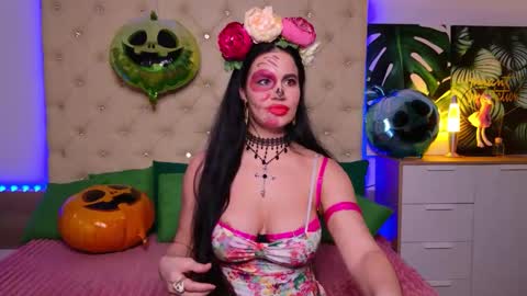 KattieSims online show from October 2025 07:26:02 PM